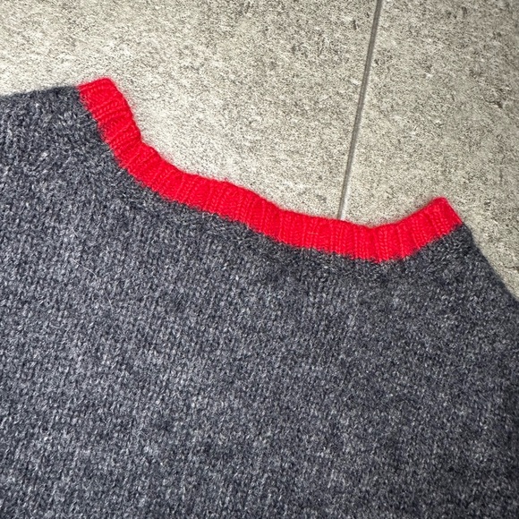 Y2K The Limited Women’s Gray Cropped Sweater Vest Red Trim Lambswool Blend Large - Picture 5 of 5